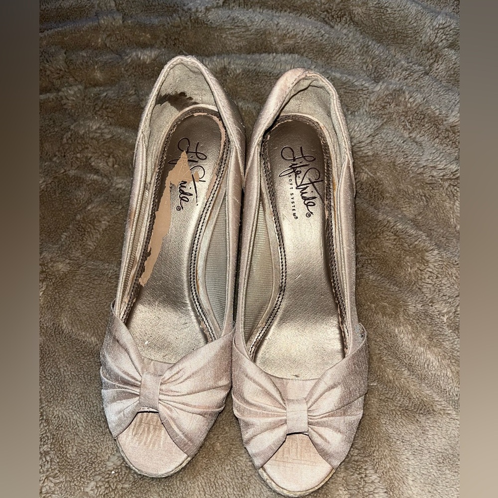 Life Stride Blush Bow Peep-Toe Flats